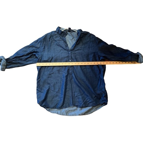 Bandolino Shirt Women's Size M Blue Denim Stand-Up Collar Long Sleeve Cotton - Picture 6 of 6